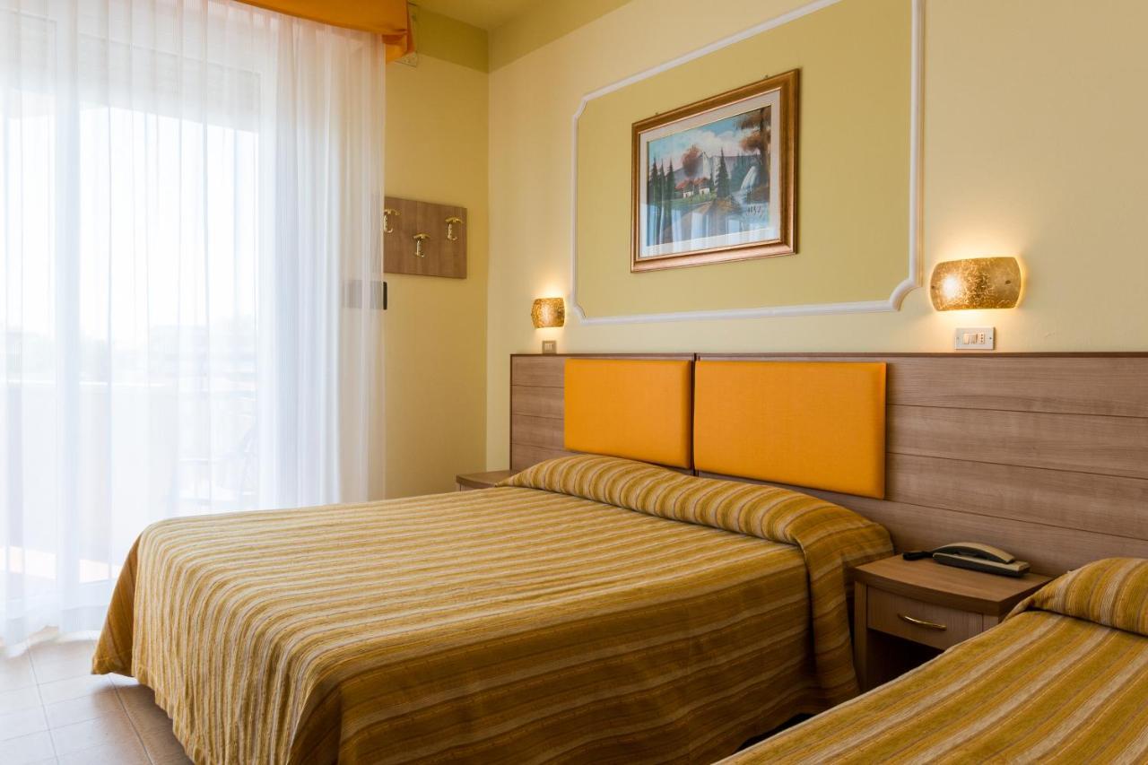 Hotel Miranda Bellaria-Igea Marina Eksteriør billede