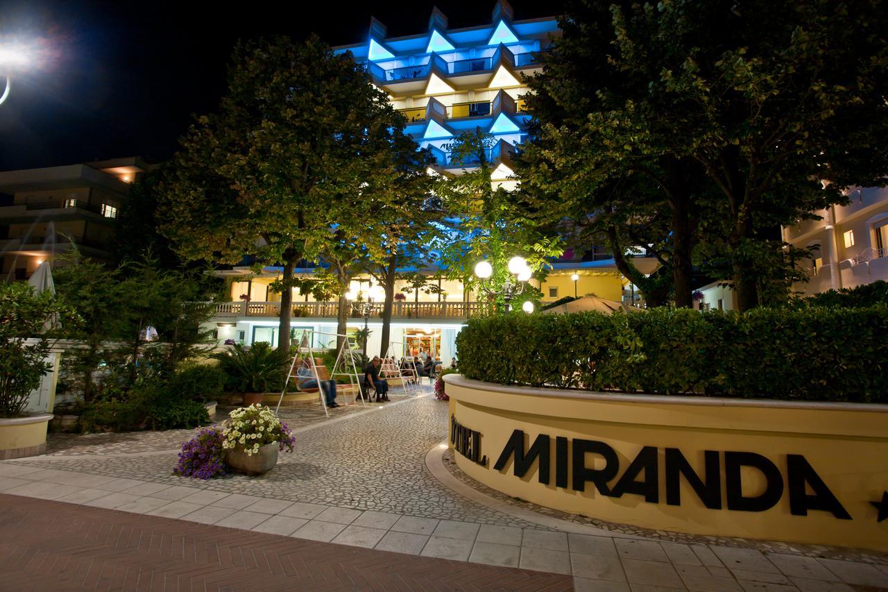 Hotel Miranda Bellaria-Igea Marina Eksteriør billede